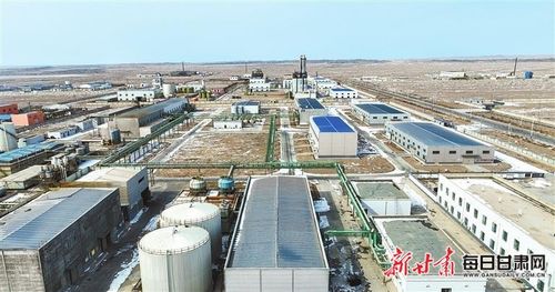 金塔聚航新材料科技廠區一派繁忙，新材料技術研發跑出“加速度”